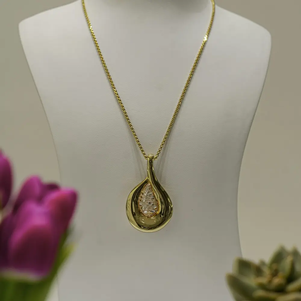 Dây Chuyền Vàng 18K Mặt Giọt Nước