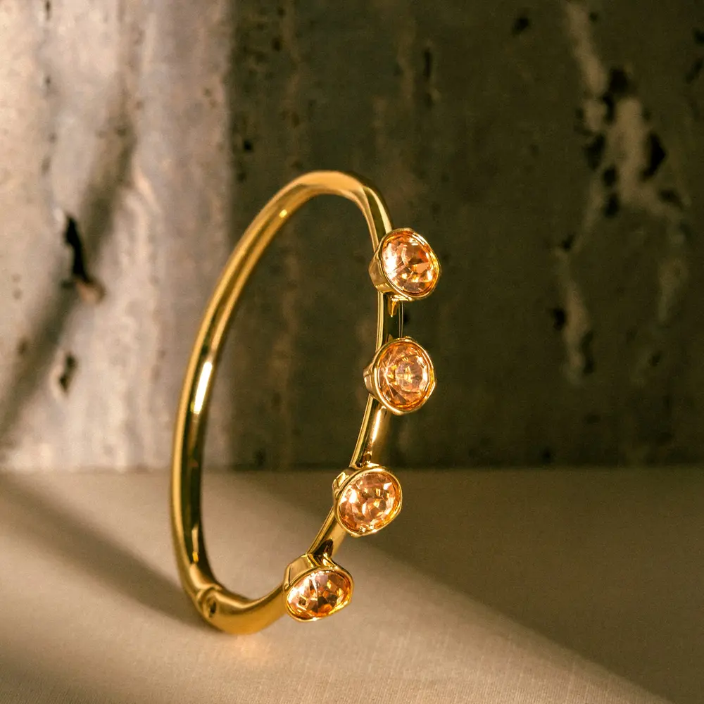 Vòng Tay Vàng Hở Đính Đá Citrine
